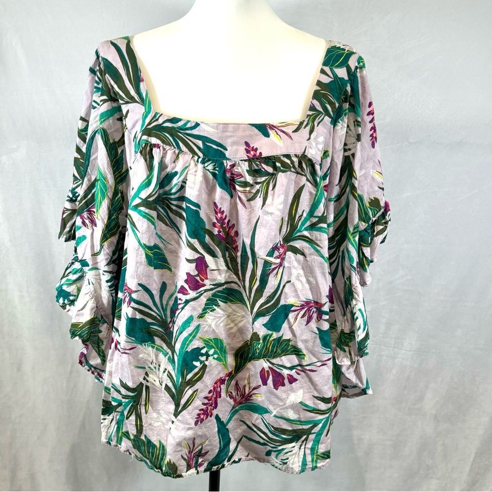 Light lavender purple tropical print 100% cotton square neck top size 4X